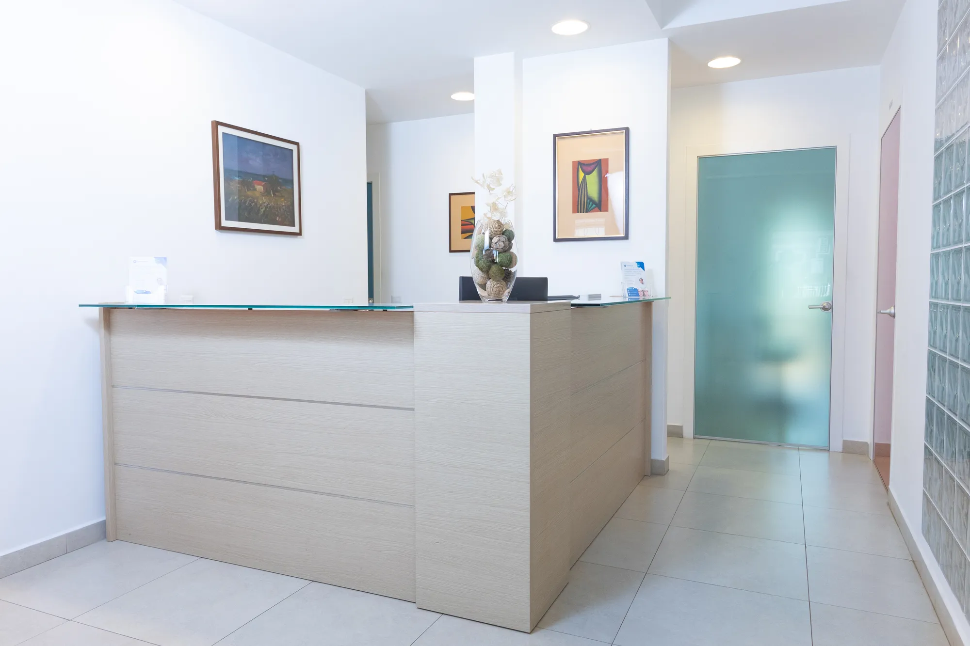 La reception dello studio Odontos