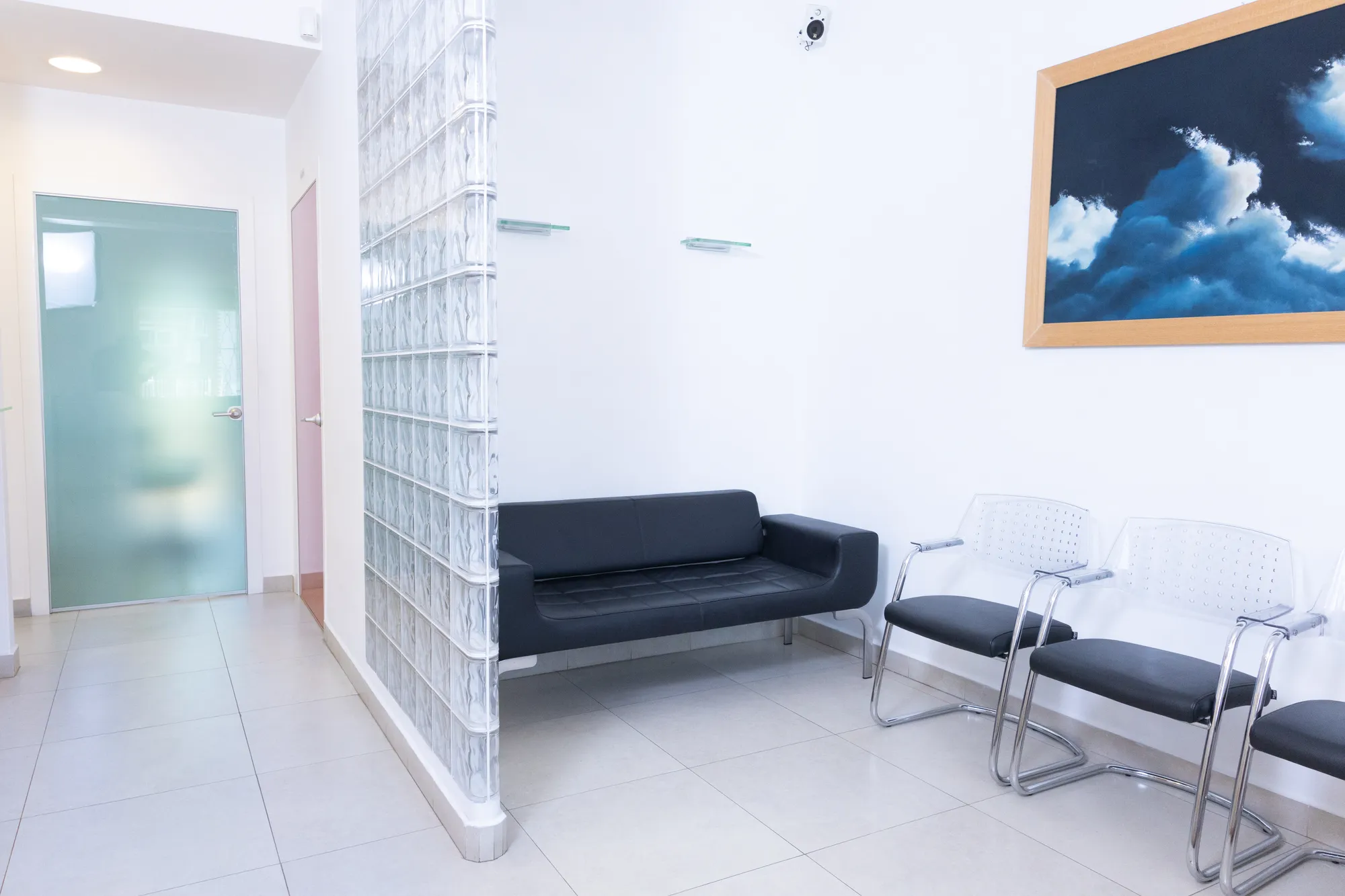 La sala d’attesa dello studio Odontos